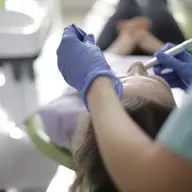 Cum pot tehnologiile moderne să redea funcționalitatea zâmbetului, ghid Dr. Durbac
