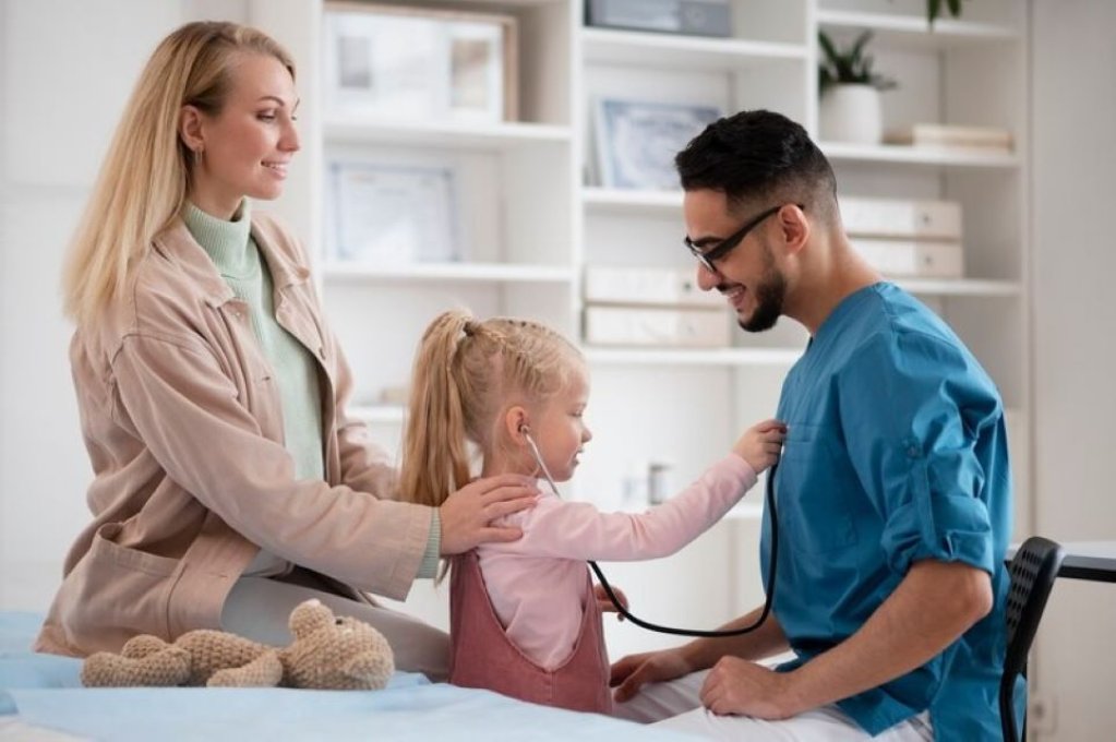 Cum să alegi cea mai bună clinică de pediatrie pentru copilul tău: 4 sfaturi
