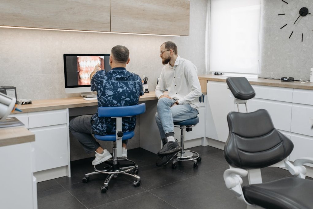 Tratamente stomatologice personalizate: ce opțiuni ai?