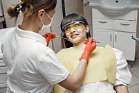 Restaurări dentare care arată natural, soluțiile Angelescu Dental Clinic